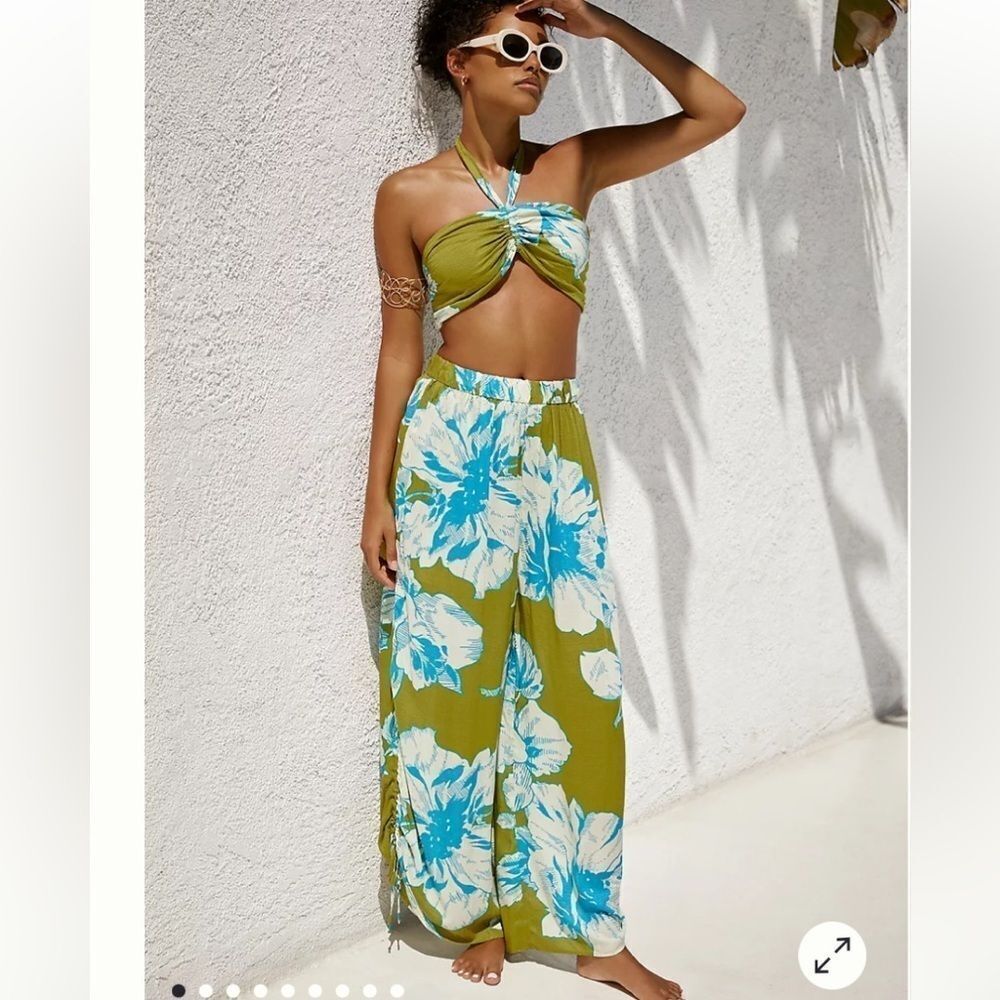 By Anthropologie pull on Pants - Picture 3 of 7